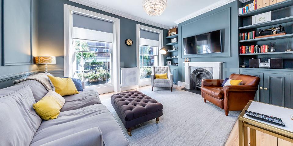 			3 Bedroom, 1 bath, 1 reception House			 Goldington Street, CAMDEN - KINGS CROSS